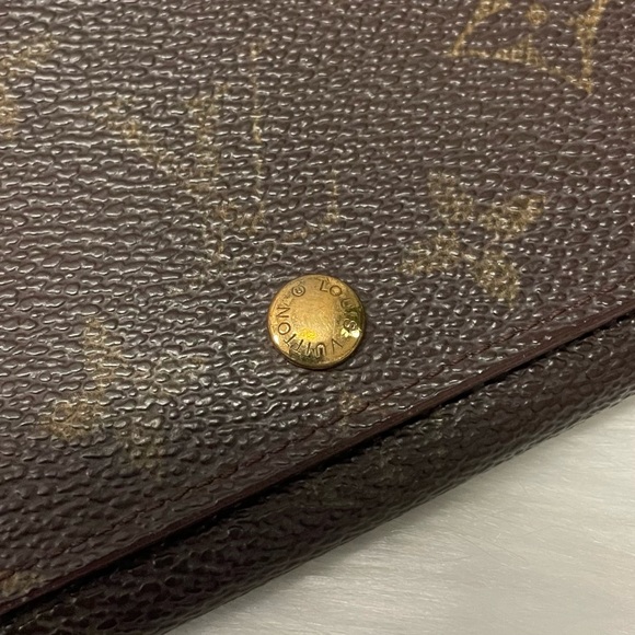 Louis Vuitton Porte-Monnaie Billets Tresor Monogram - Picture 4 of 10